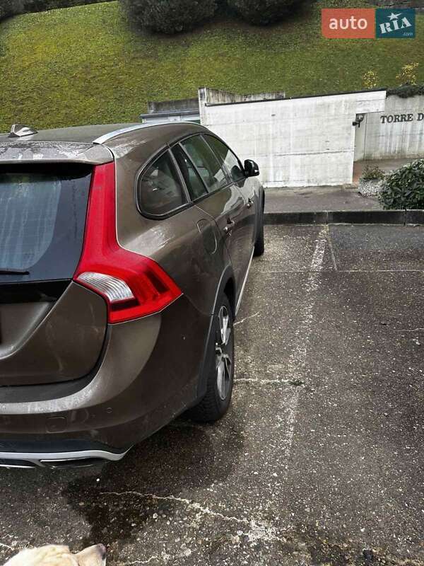 2017 volvo v60