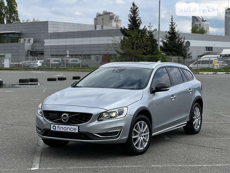 2016 volvo v60