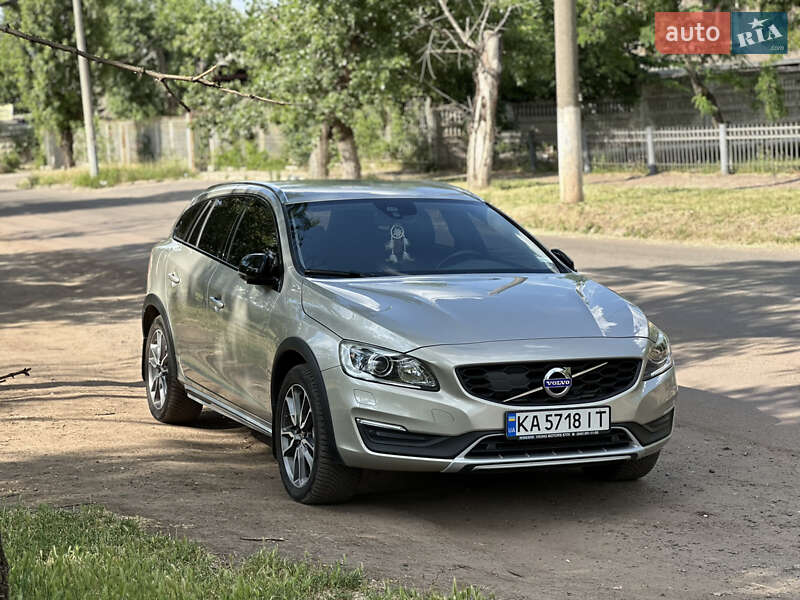 2017 volvo v60
