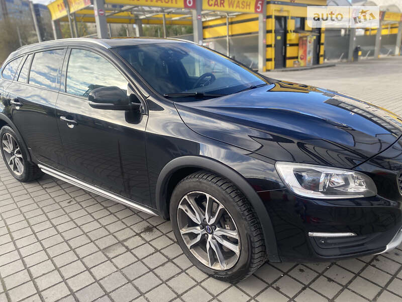 2016 volvo v60