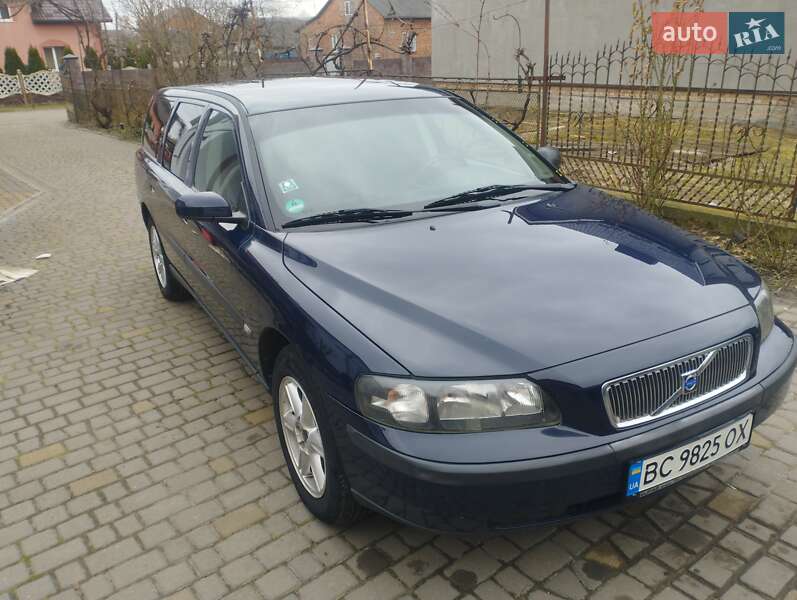2003 volvo v70