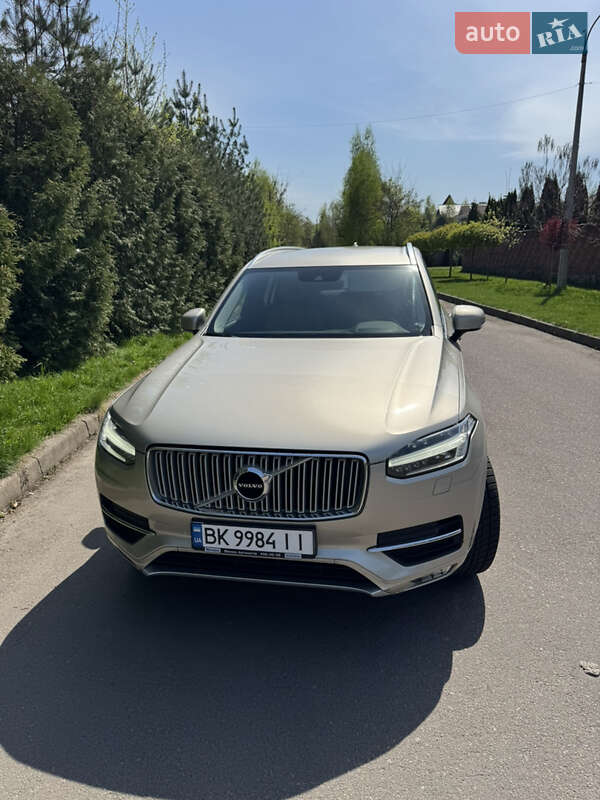 2015 volvo xc90