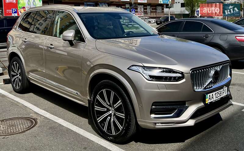 2023 volvo xc90