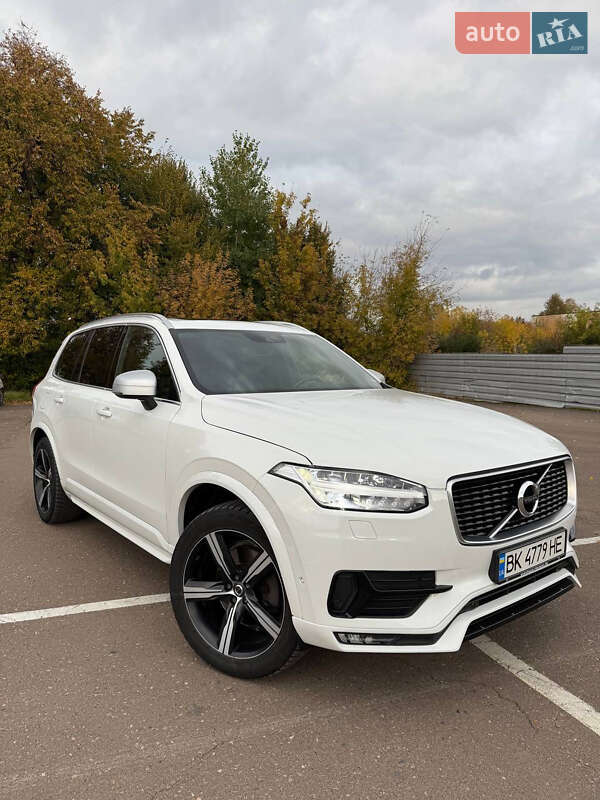 2017 volvo xc90