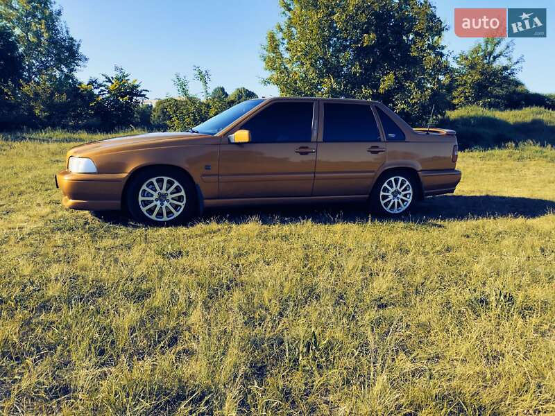 1998 volvo s70