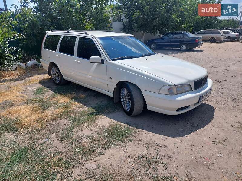 1997 volvo v70