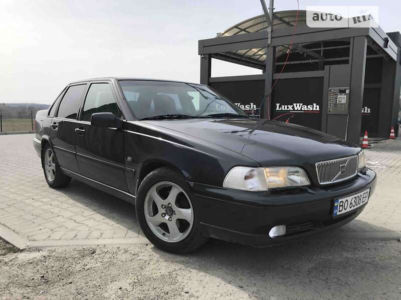 1998 volvo s70 2-5