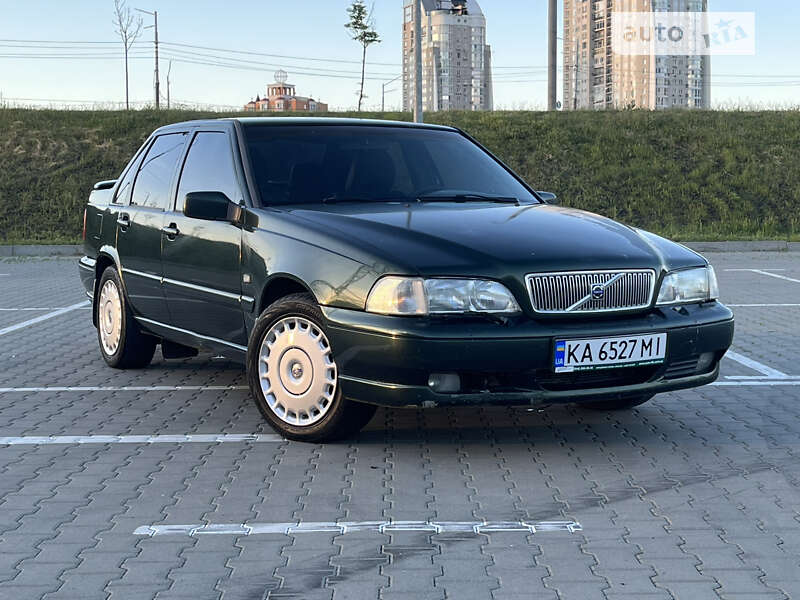 1999 volvo s70