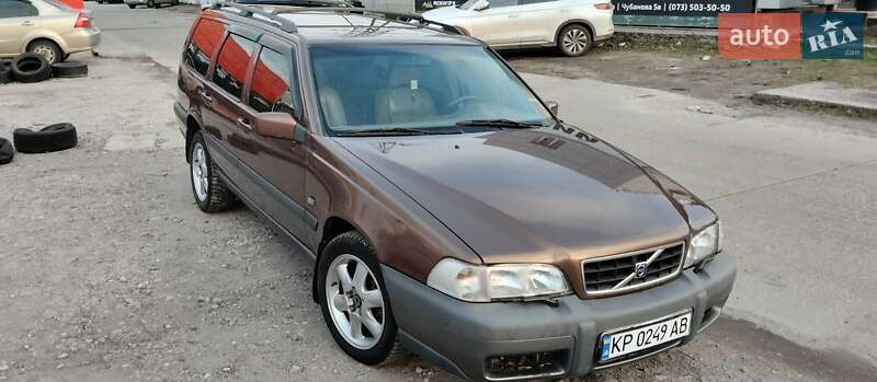 1998 volvo v70
