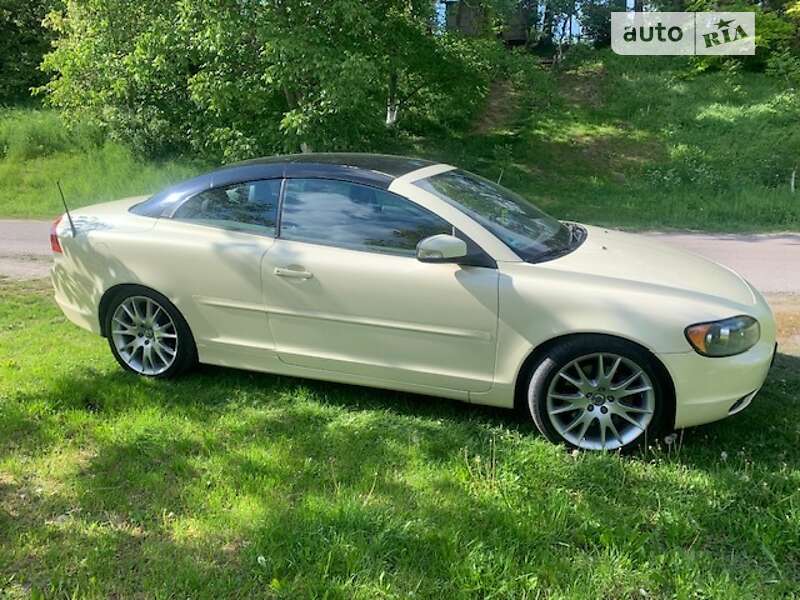 2009 volvo c70