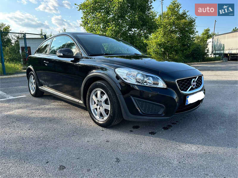 2011 volvo c30