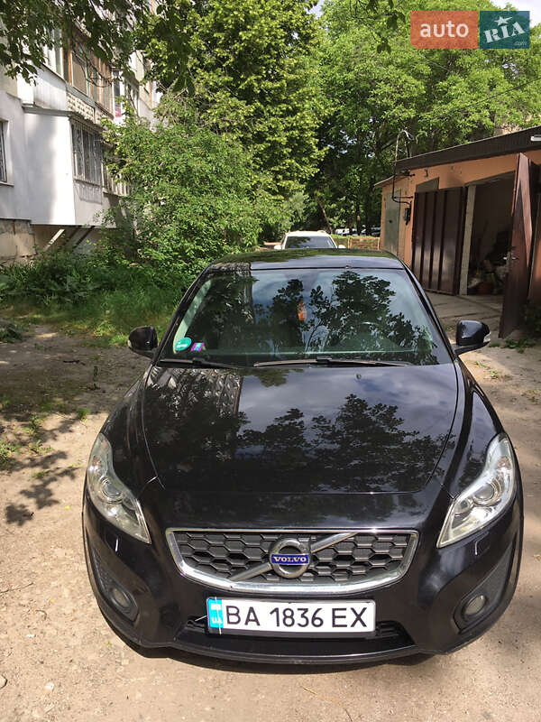 2011 volvo c30