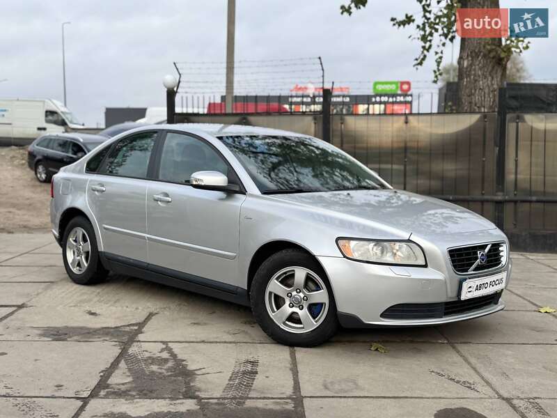2008 volvo s40