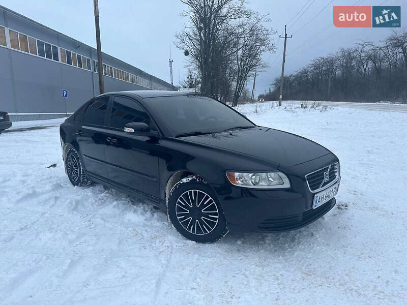 2009 volvo s40