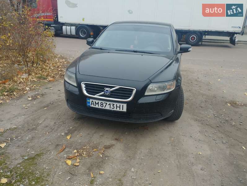 2008 volvo s40