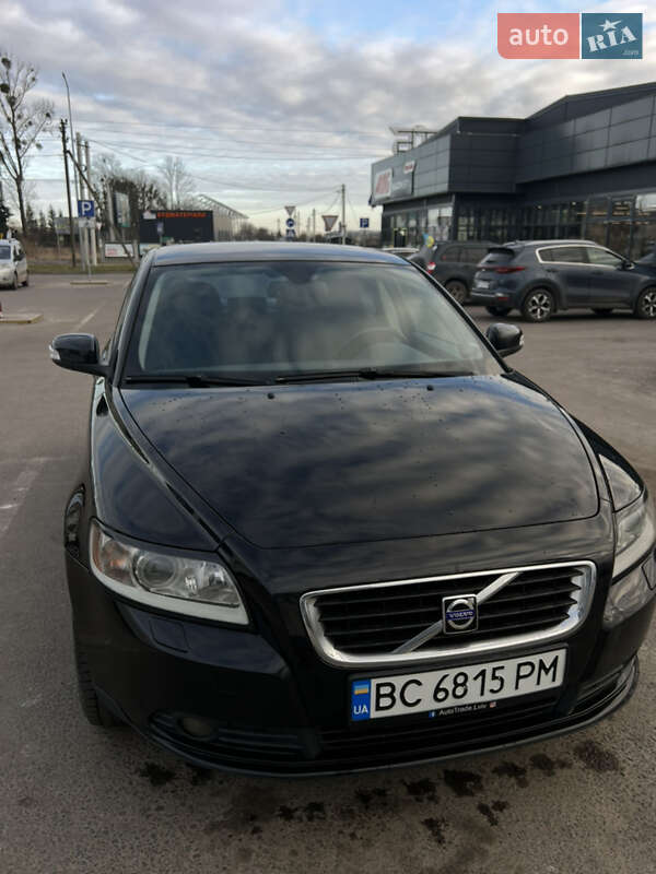 2009 volvo s40