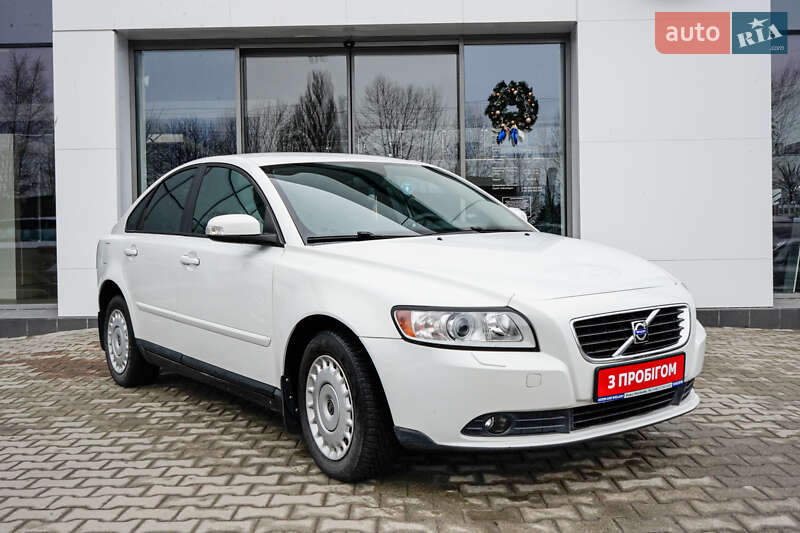2009 volvo s40