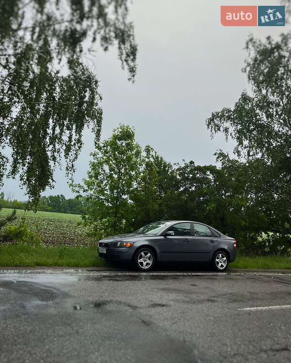 2006 volvo s40
