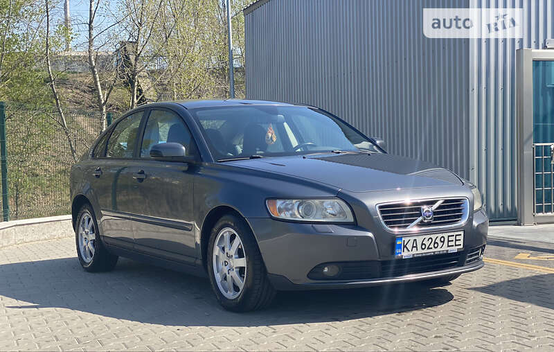 2008 volvo s40