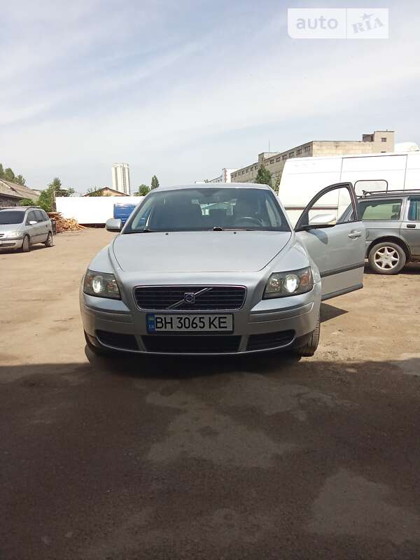 2006 volvo s40