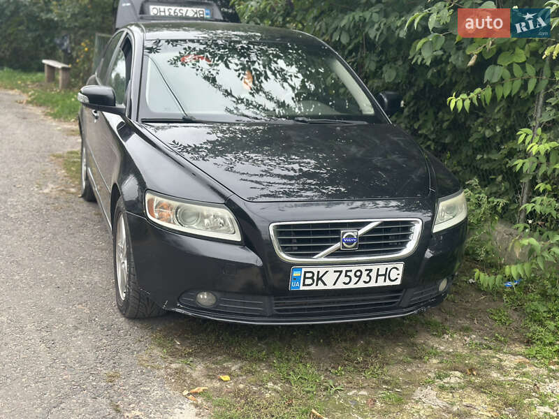 2008 volvo s40