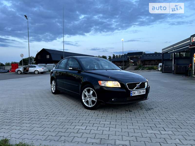 2008 volvo s40