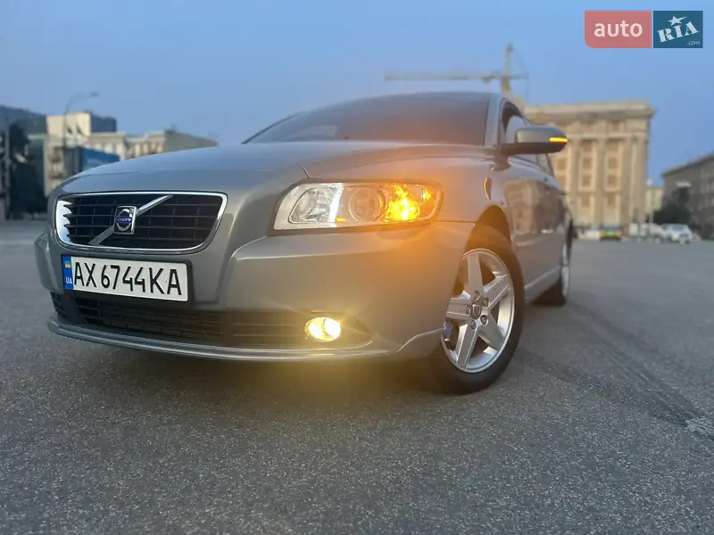 2008 volvo s40