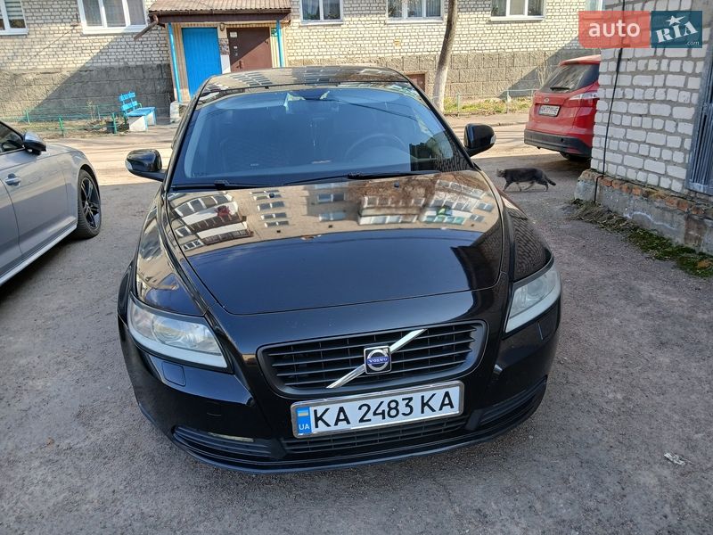 2009 volvo s40