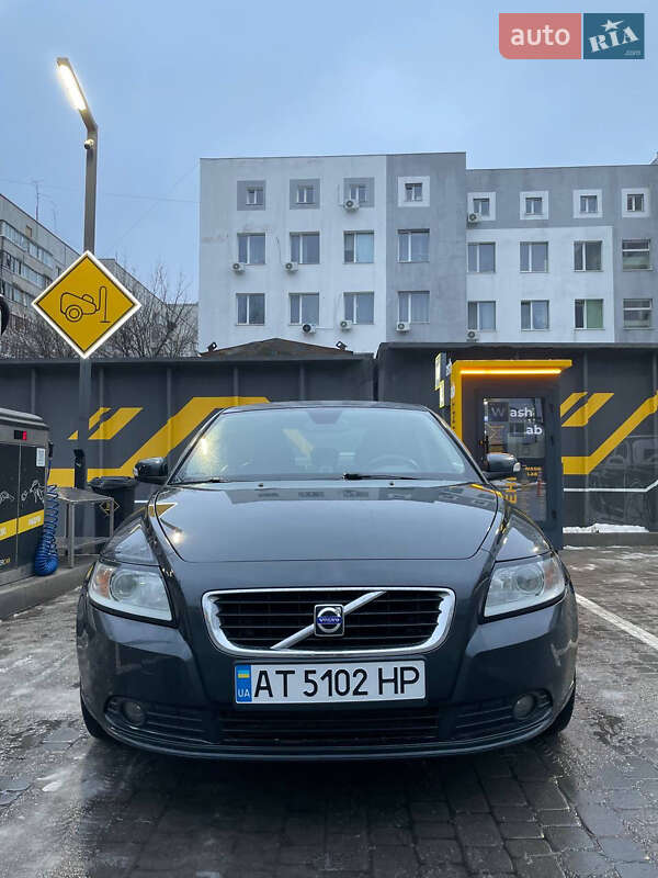 2008 volvo s40