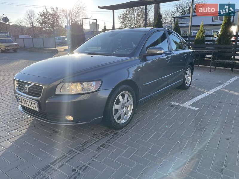 2009 volvo s40