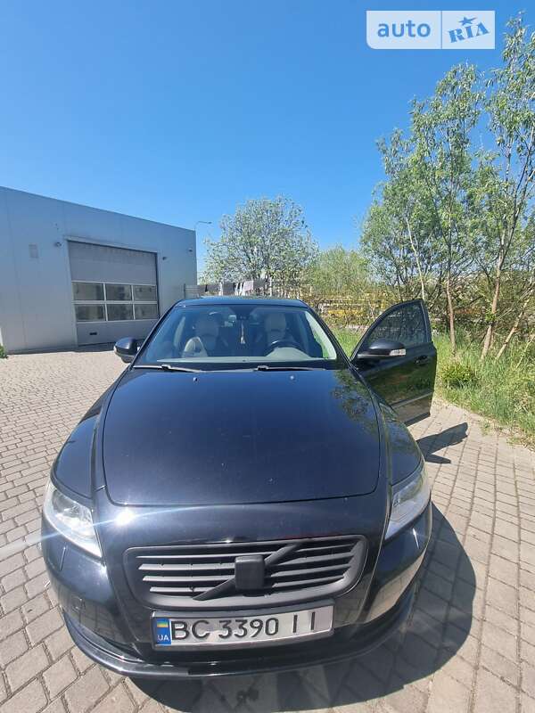 2009 volvo s40
