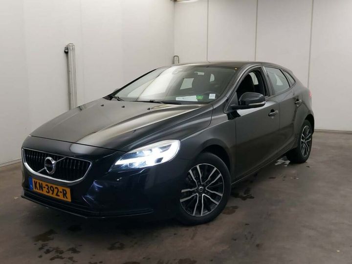2016 volvo v40