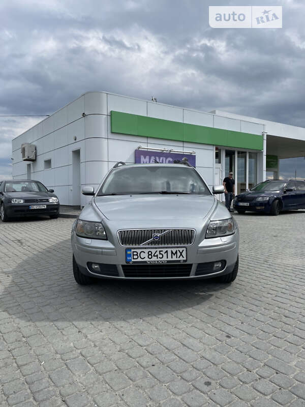 2006 volvo v50