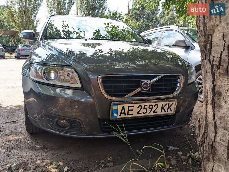 2008 volvo v50