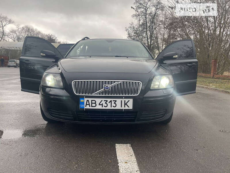 2006 volvo v50