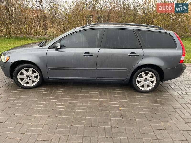 2006 volvo v50