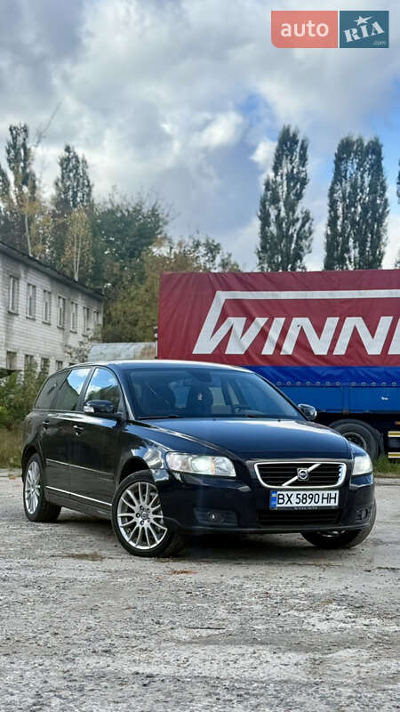 2009 volvo v50