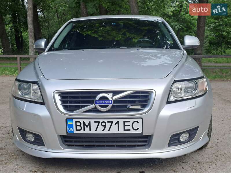 2011 volvo v50