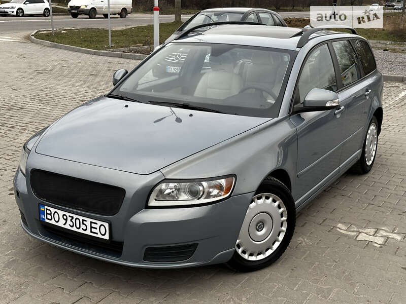 2010 volvo v50