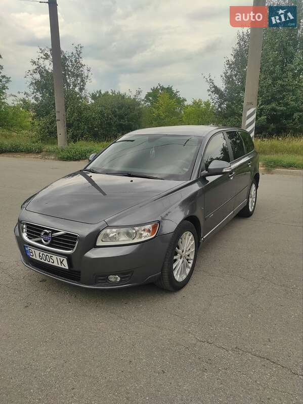 2011 volvo v50