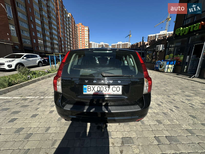 2011 volvo v50