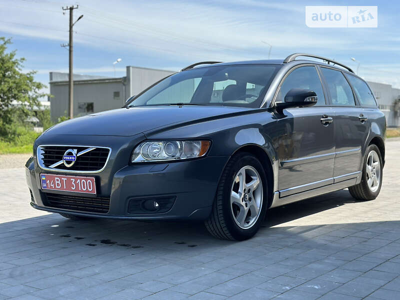 2011 volvo v50