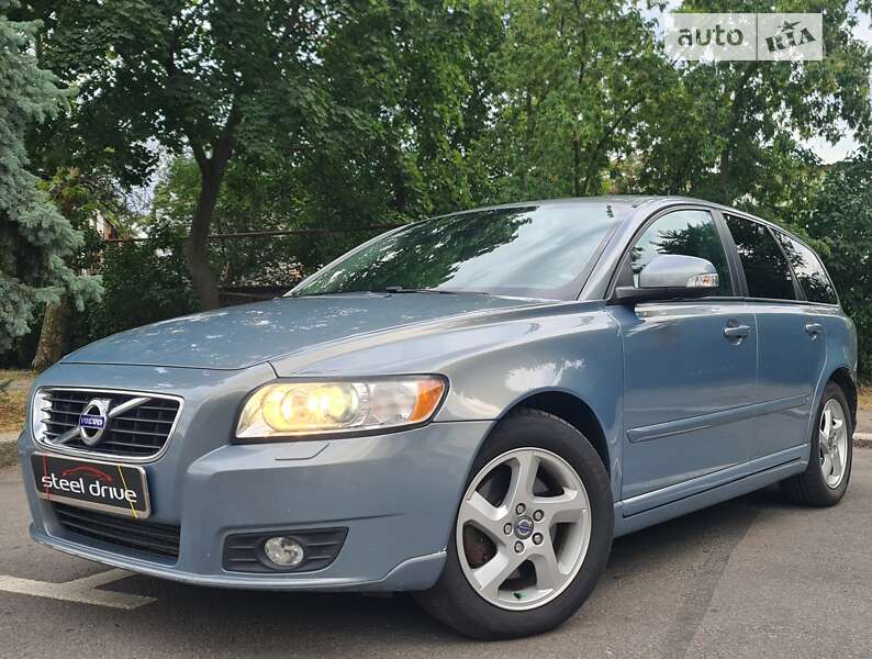 2011 volvo v50