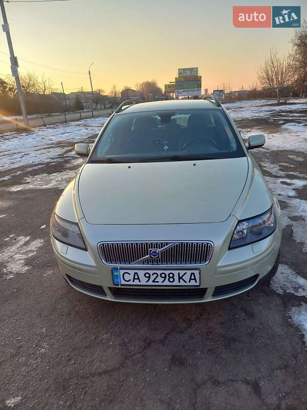 2006 volvo v50