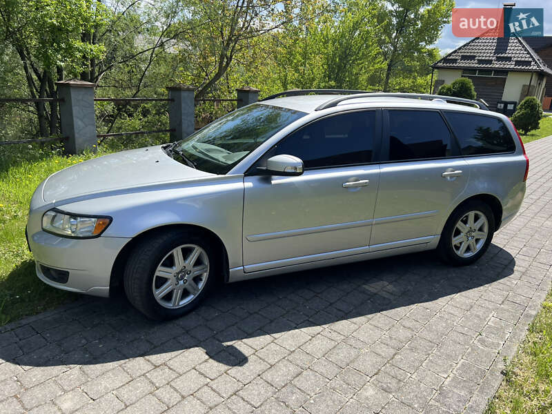 2008 volvo v50