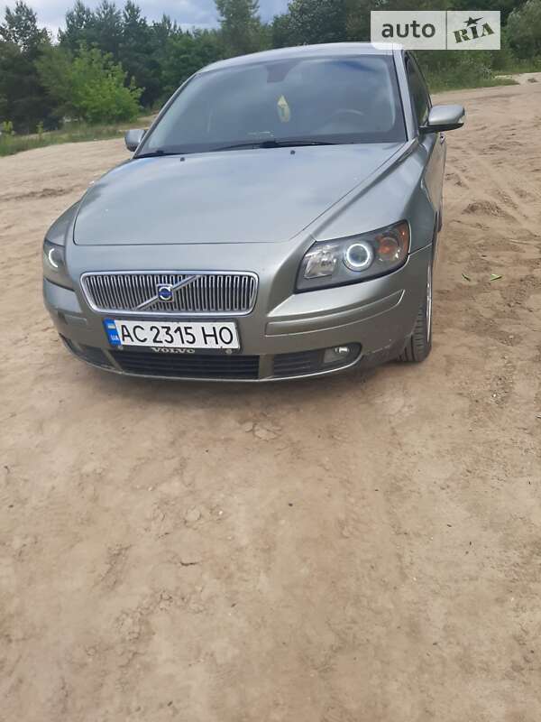 2006 volvo v50