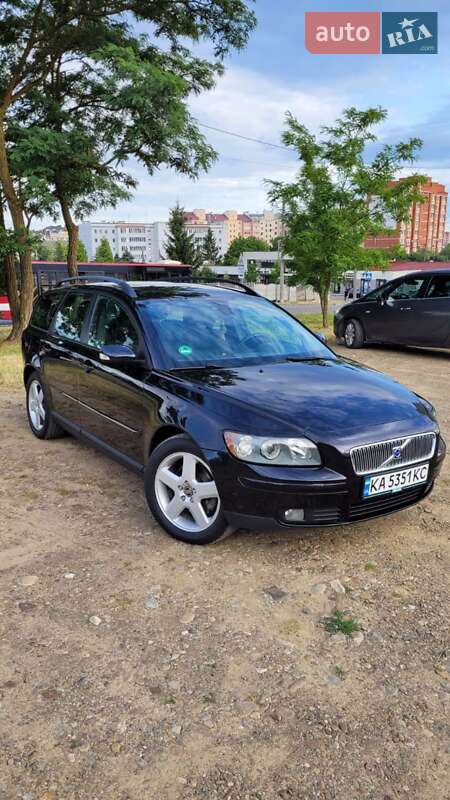2006 volvo v50