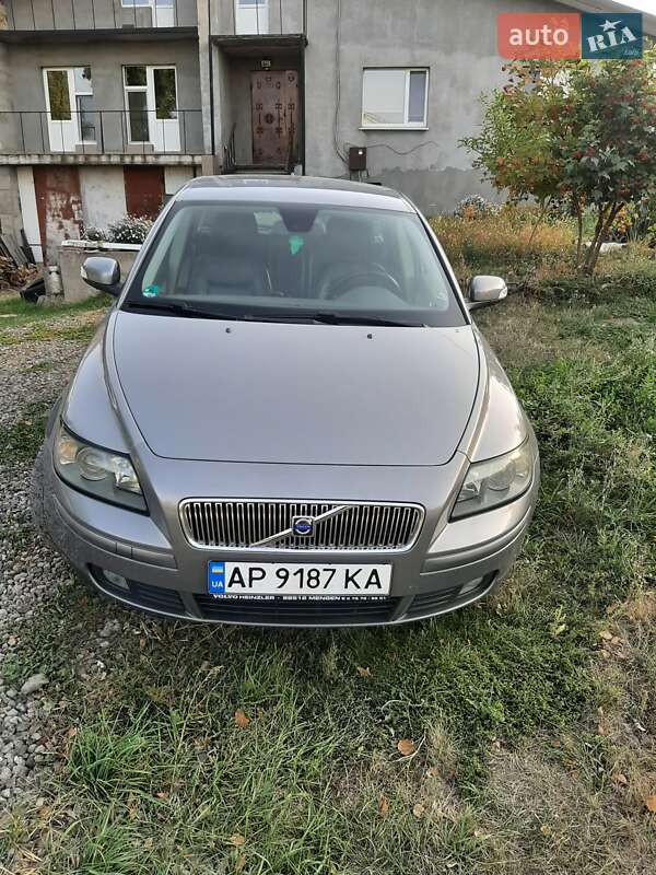 2006 volvo v50