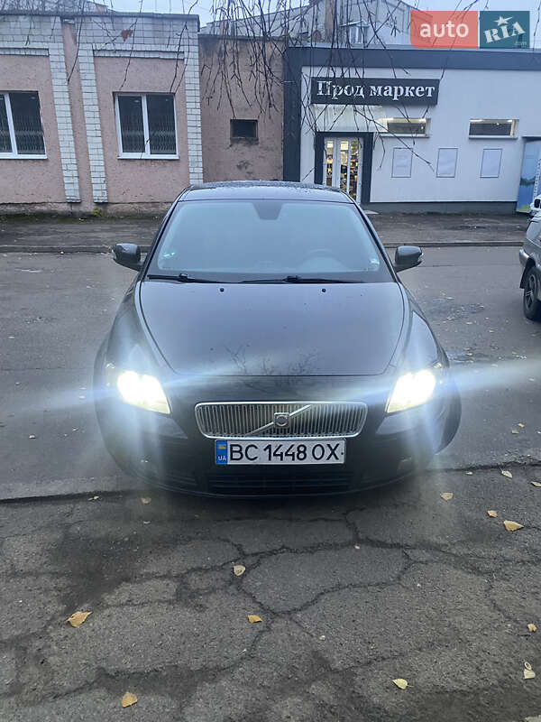 2006 volvo v50