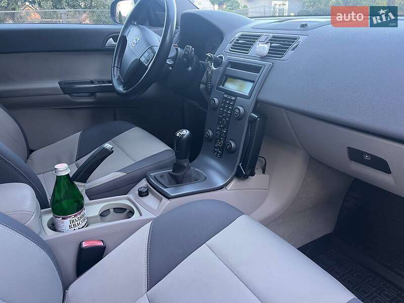 2007 volvo v50